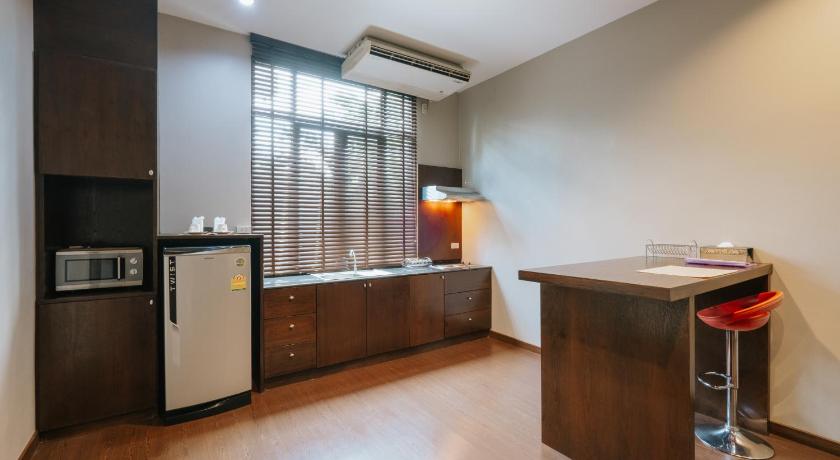 Image of Executive Suite 1