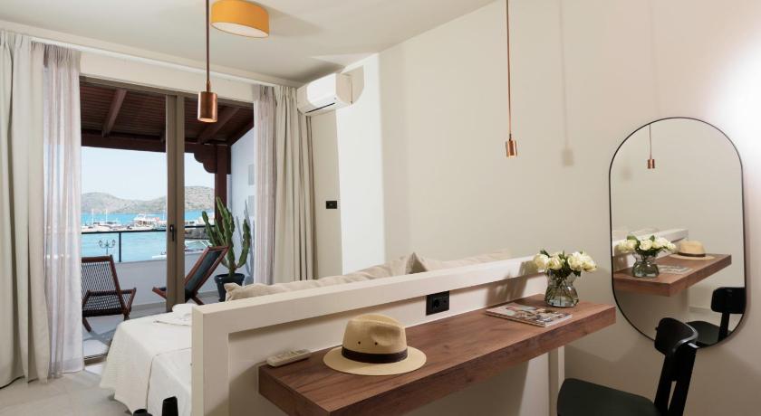 apagio project by almelon houses photo