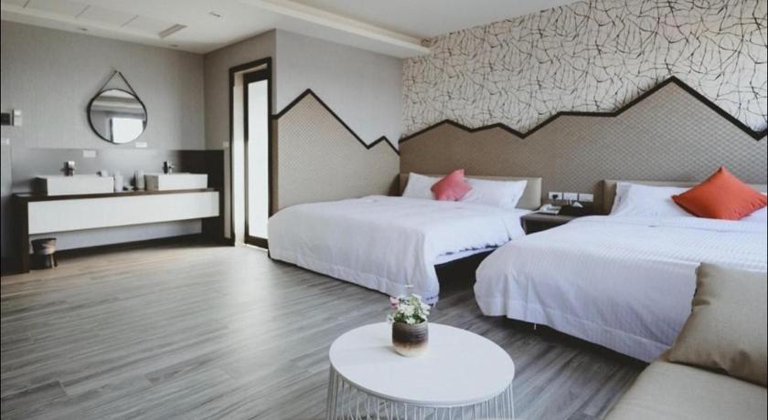 豪華加大雙人床房－附 2 張加大雙人床 (Deluxe Queen Room with Two Queen Beds)的照片 1