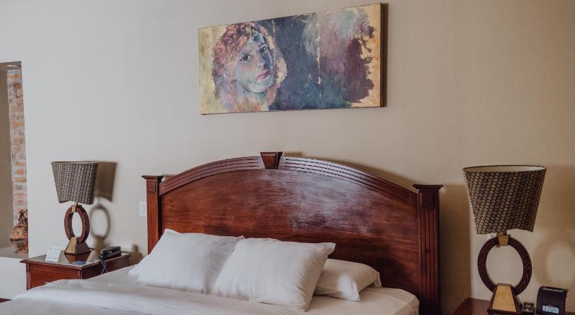 Image of Suite 10