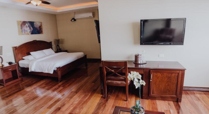 Image of Suite 6