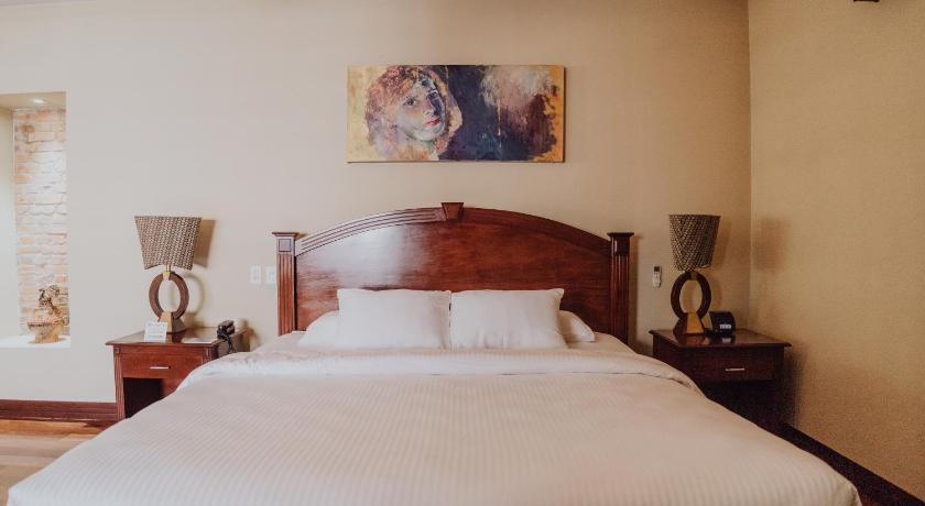 Image of Suite 8