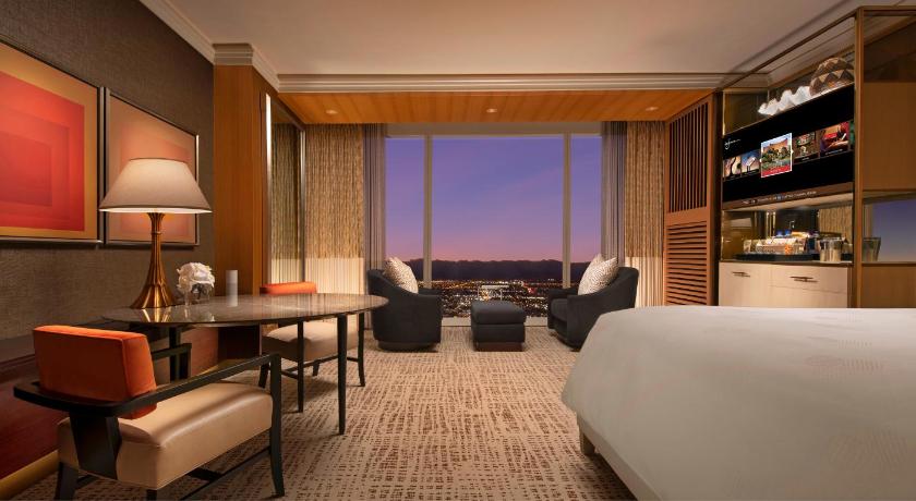 Image of Wynn Panoramic View King Room 5