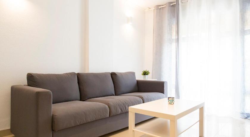 Apartamento Malaga Agreda — Hotel in Málaga