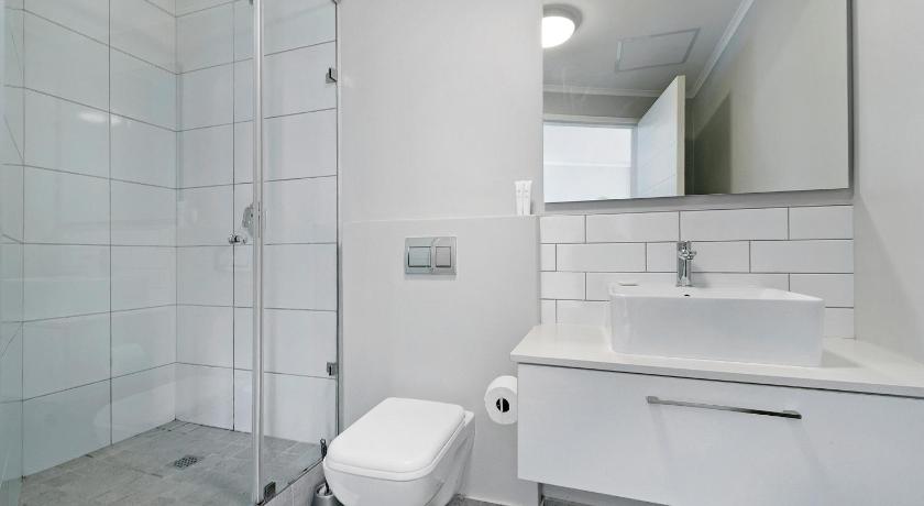 Urban Artisan Luxury Suites by Totalstay photo