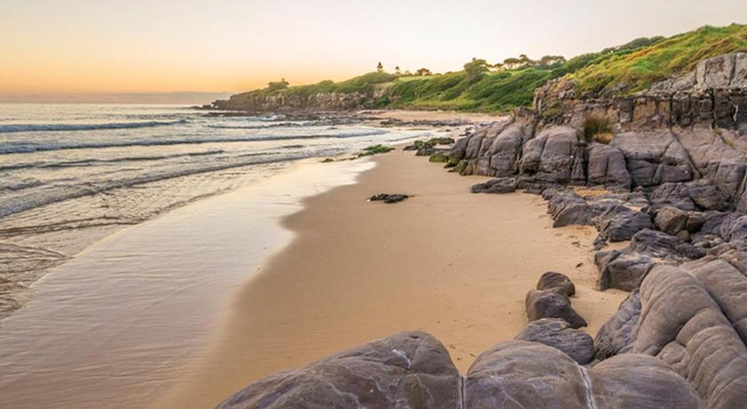 Cordova - Perfect Summer or Winter Getaway photo