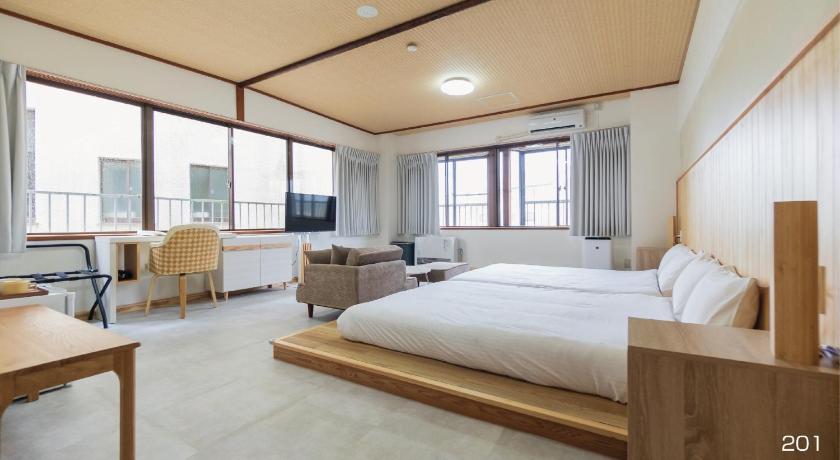 山中湖民宿評價、湖景房體驗、停車便利、美食近鄰 – 湖畔舒適住宿 - 照片 14