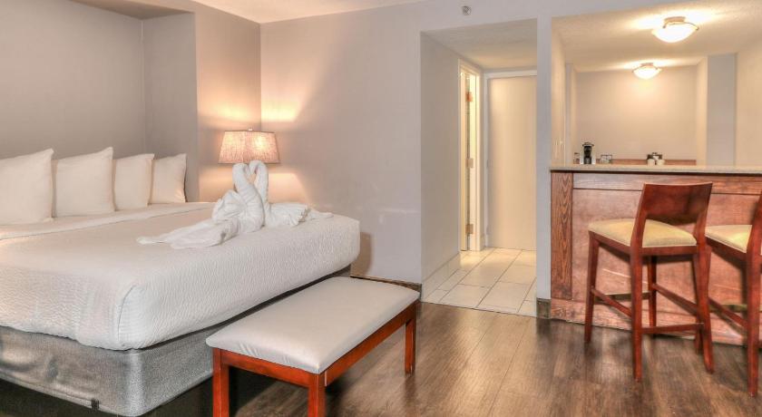 Image of TWO BEDROOM FAMILY SUITE 5