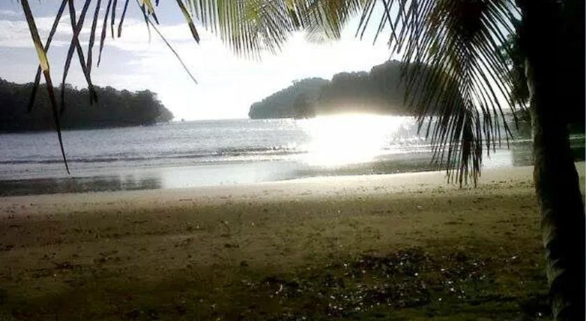 Pacific Bay Resort photo