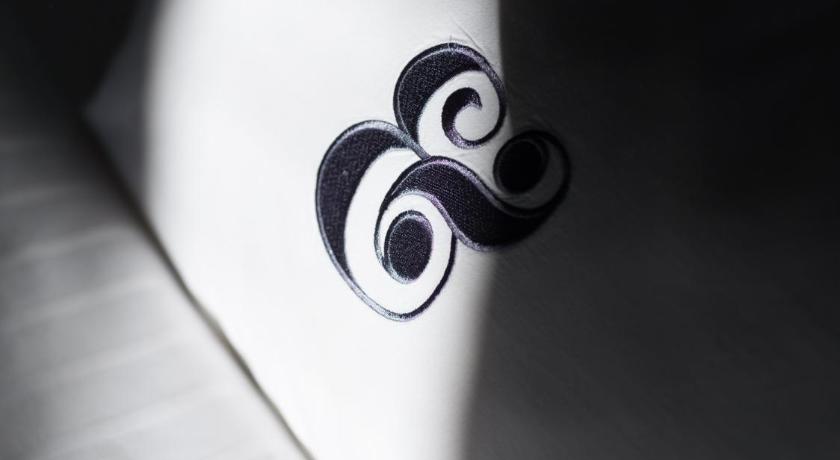 Image of Deluxe Doppelzimmer mit Badewanne und Dusche 9