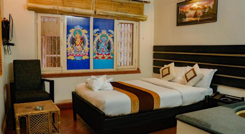Hotel Thorong La Thamel photo