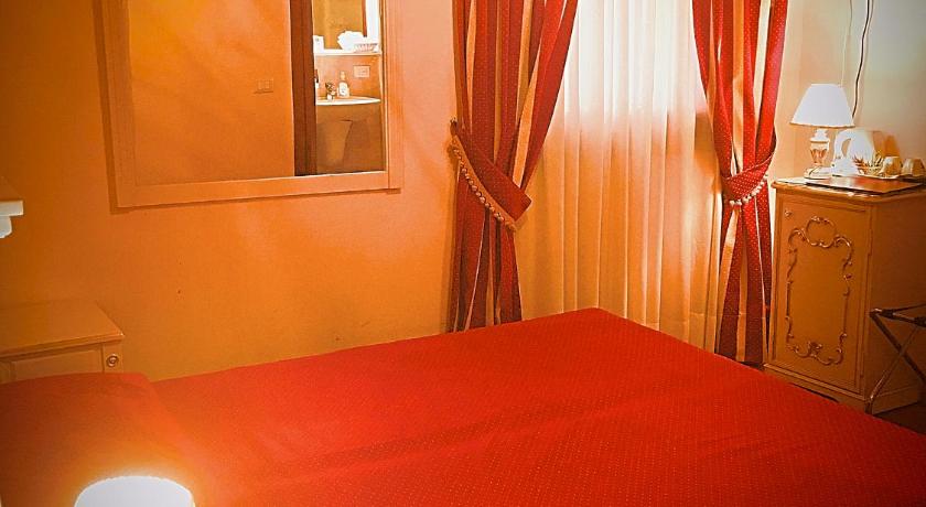 Hotel San Luca photo