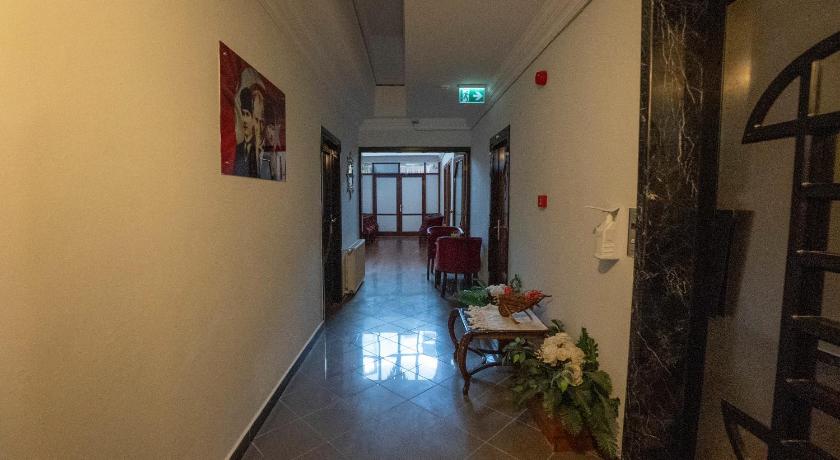 Sare Beach Hotel photo