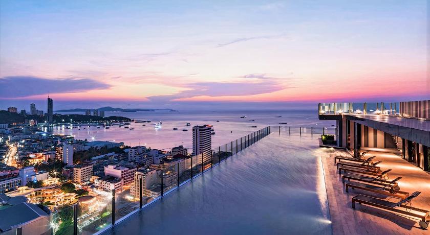 The Base Central Pattaya - A Luxury Condo by Peter — Hotel in Pattaya