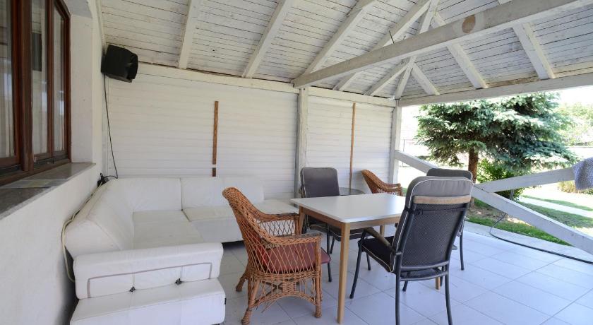 Image of Apartment with Terrace 6