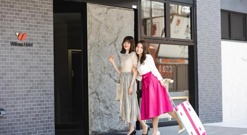 Willows Hotel Osaka Shinimamiya photo