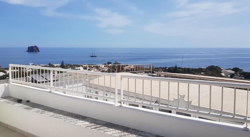 Da Luciano — Hotel in Stromboli