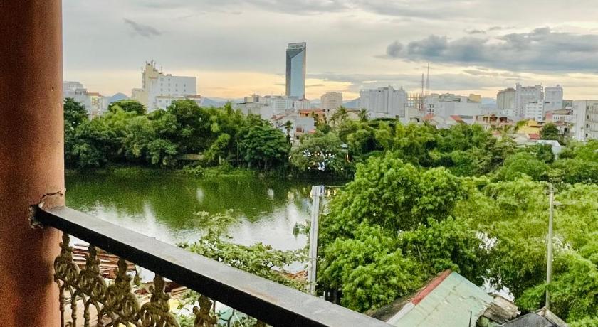 Nam Phuong Riverside Villa - image 15