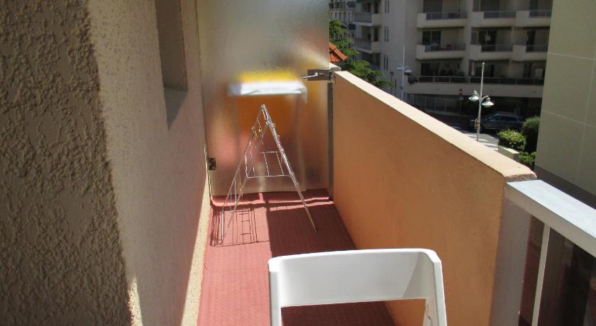 Appartement Promenade des Bains - image 8