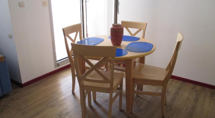 Appartement Promenade des Bains - image 9