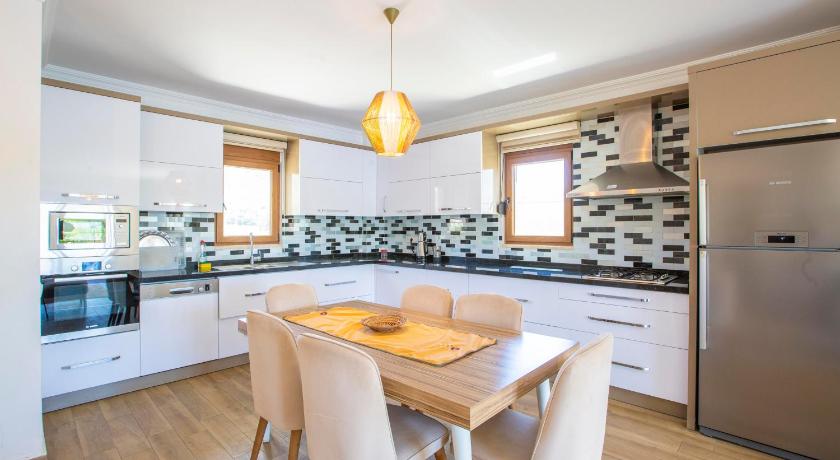 Kuytu Kas Homes - image 34
