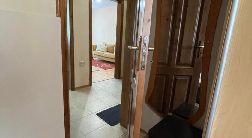 Lovely apartment by the Sea Garden - image 27