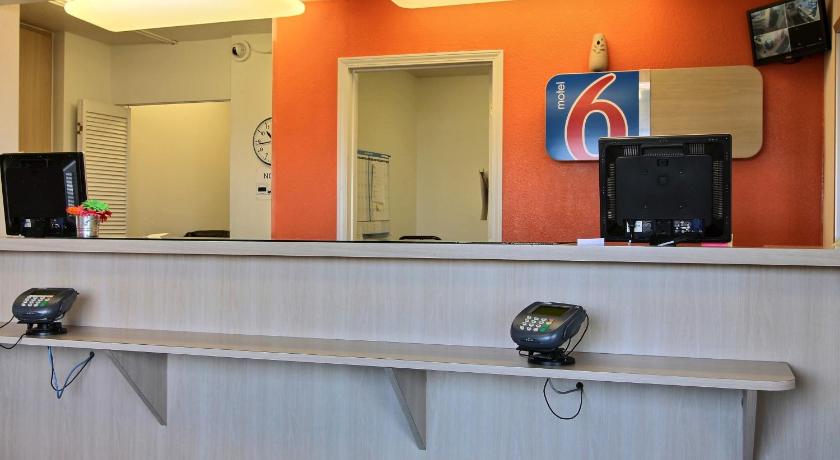 Motel 6-Bismarck, ND