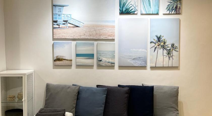 CRIB 227: Modern Fresh Vibe Condo photo