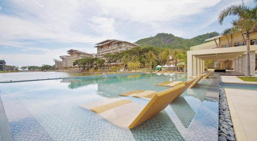 Pico de Loro - Studio Bedroom (Nasugbu, Batangas) photo