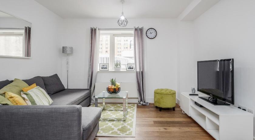 The Heart of Covent Garden, Sleeps 4 photo
