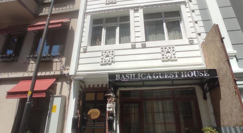 Basilica GuestHouse - image 3
