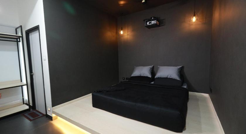 Hotel Cineplex - image 12