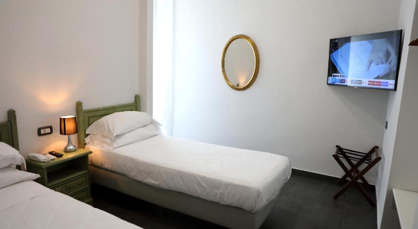 Image of Twin Room for 2 People 0
