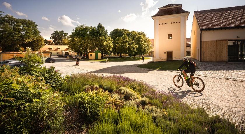 Penzion Pansky dvur Telc photo
