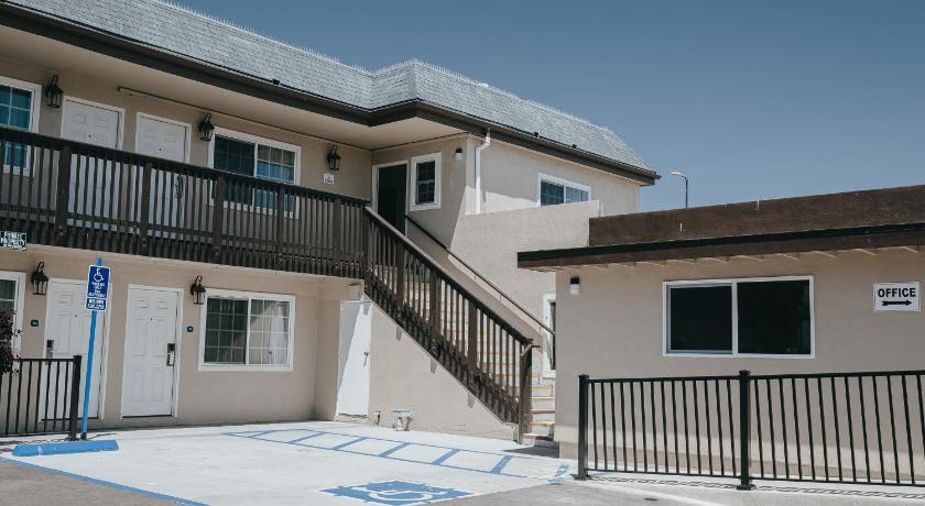모로 베이 (CA) Sea Air Inn & Suites - Downtown Morro Bay 2성급 숙소 스위트룸