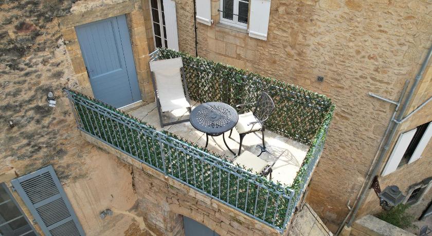 LE PETIT MANOIR photo