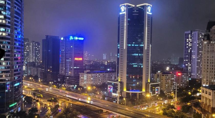 U Home - 3BR Apartment at Vinhomes Skylake Pham Hung near Keangnam — Hotel in Hanoi