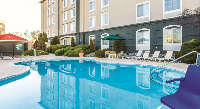 La Quinta Inn & Suites by Wyndham Grand Junction photo