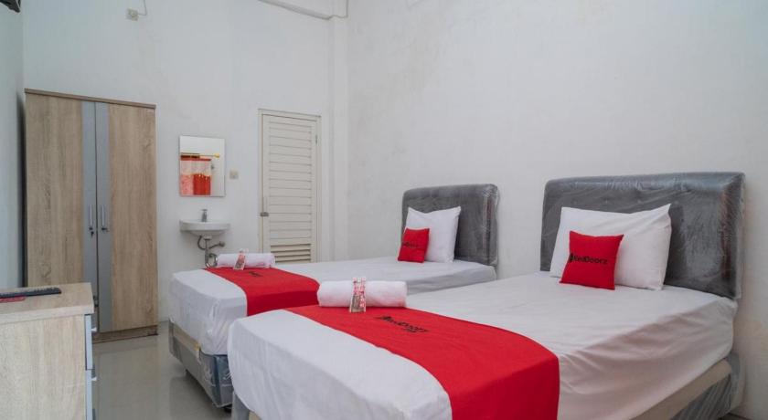Image of RedDoorz Room 0