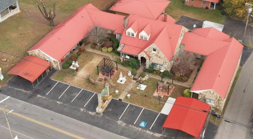 Phillips Historic Motel & Cottages photo