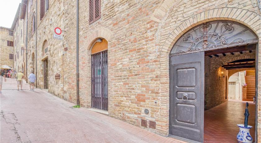 Awesome apartment in San Gimignano with 2 Bedrooms and WiFi photo