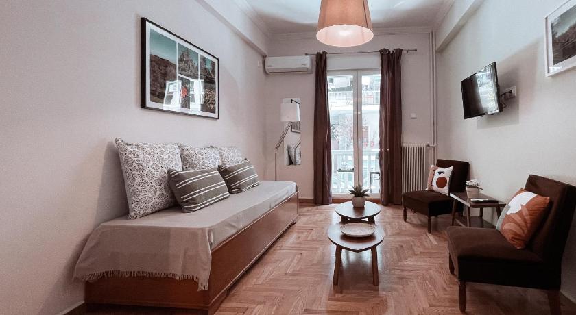Olive Home in the Center of the City - 1 Bedroom — Hotel in Athens