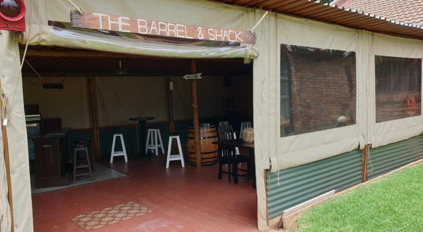 The Lazy Grape Guest Lodge & Spa photo