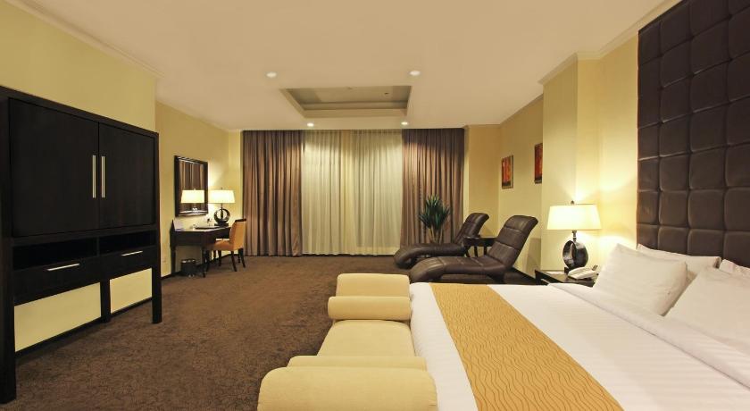 Lakosztály medencével (Pool Suite) fotója 1