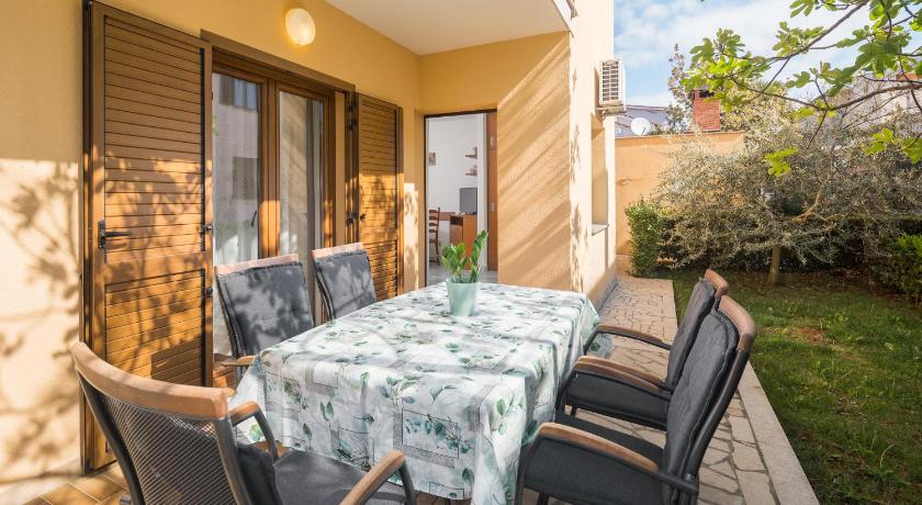 Apartment Korelic Green Garden photo