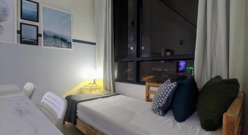 Urban Solitude at Tamarind Suite photo