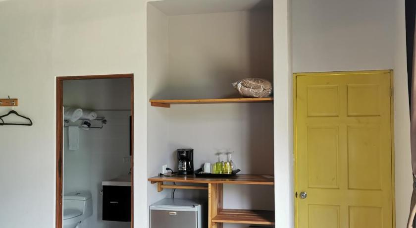 YerbaBuena Modern Stay in the Cloud Forest photo