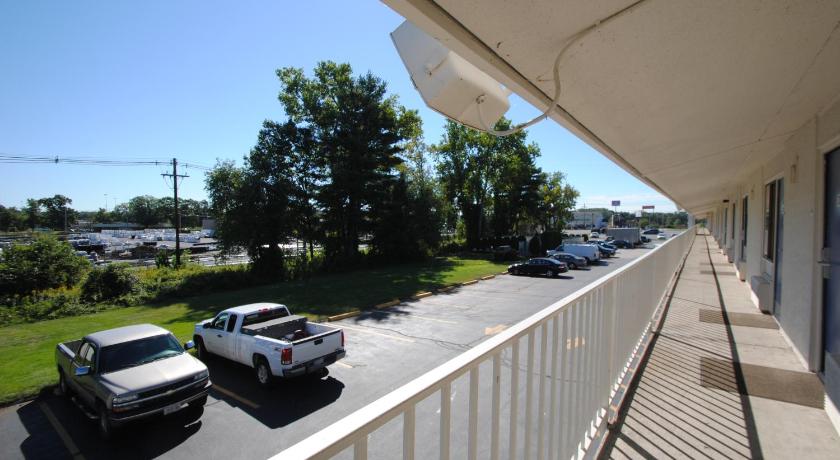 Motel 6-Chicopee, MA - Springfield