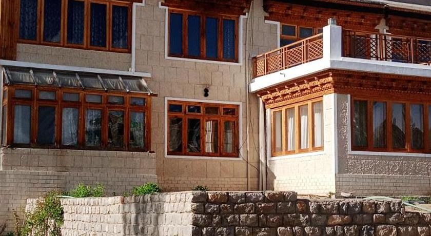 Lhardak Home stay — Hotel in Leh