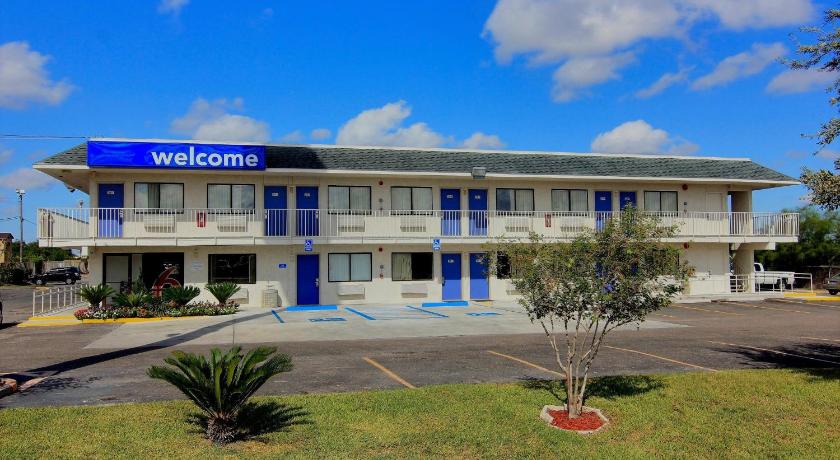 Motel 6-kingsville Tx Formerly Motel 6 Kingsville 101 North Us 77 Kingsville